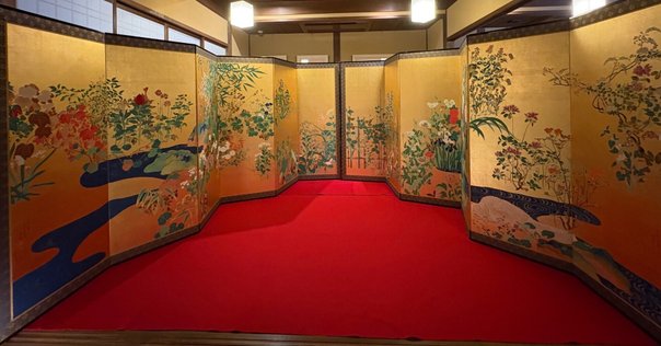 誰が袖図屏風　ミニチュア 誰が袖図屛風》桃山－江戸時代、16世紀末－17世紀半ば ＜寄木