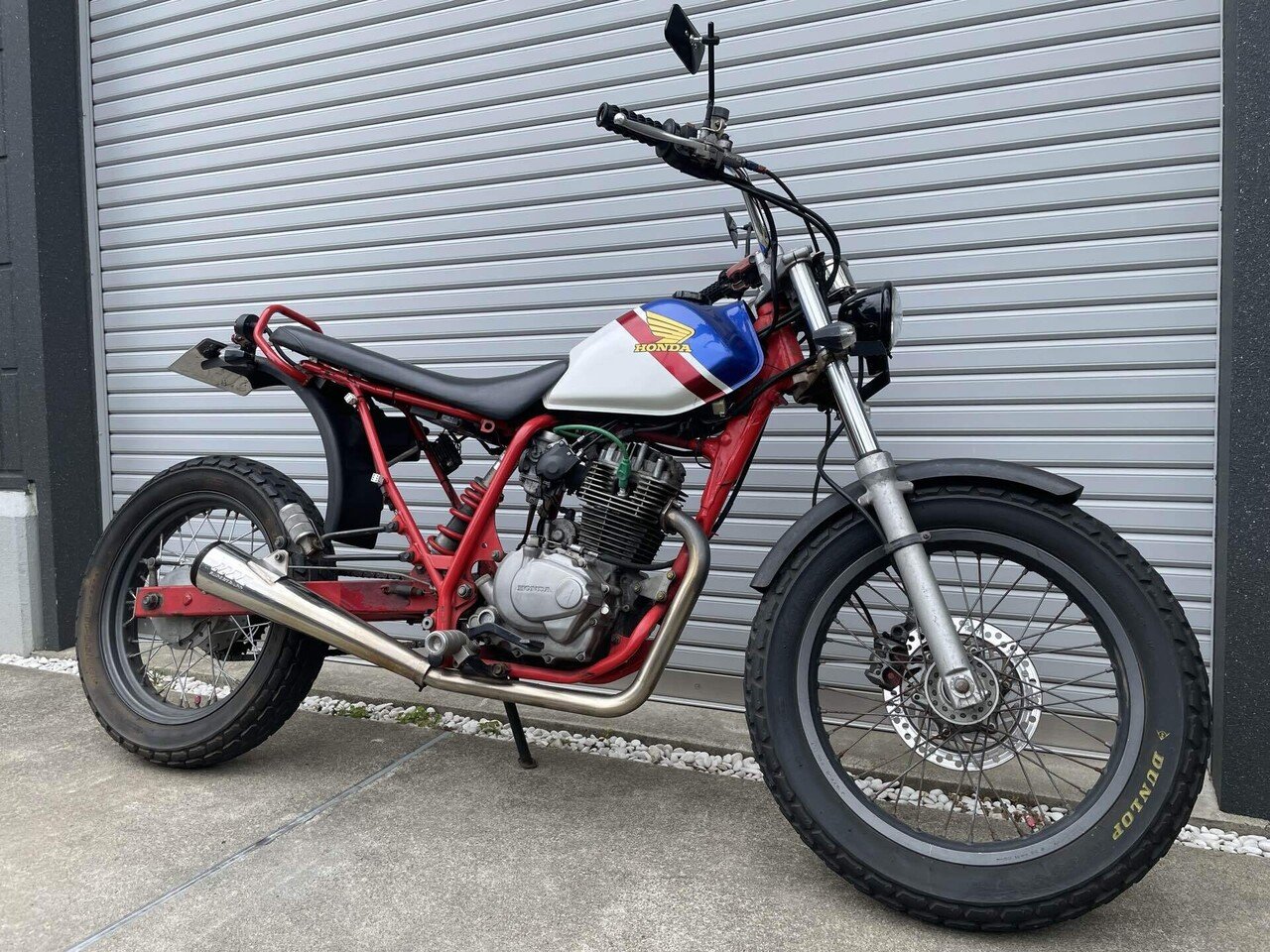 DIY保存版】HONDA FTR223をカスタムしてフラットトラッカー風に