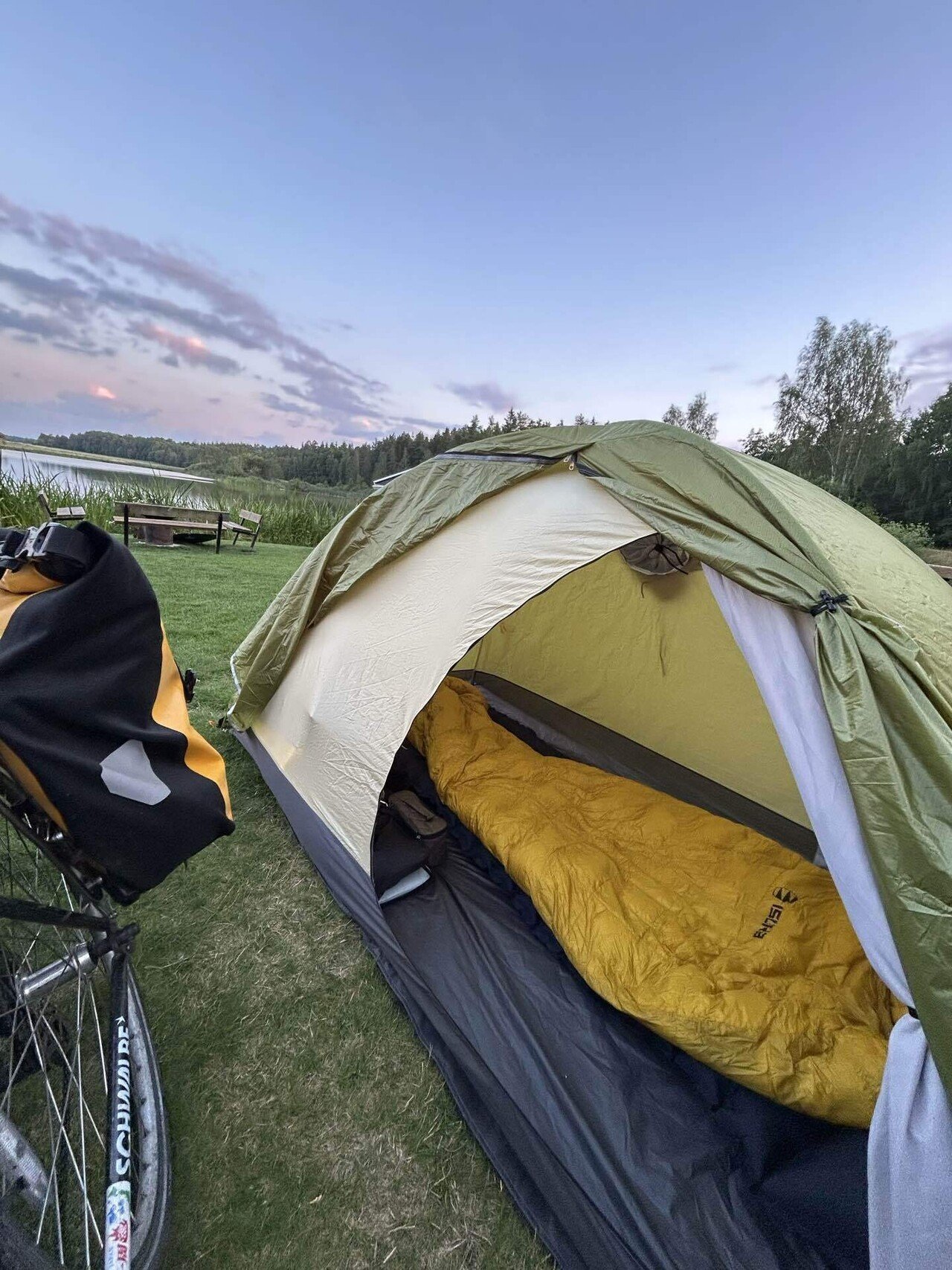 定年欧州自転車旅行 20歳、自転車でヨーロッパ1万km。僕が旅で見つけた“正解のない