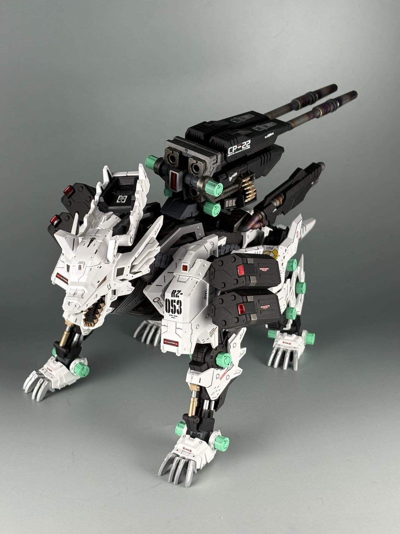 HMM ゾイド ケーニッヒウルフ 完成品 HMMゾイド最新作「ケーニッヒウルフ」塗装完成見本紹介