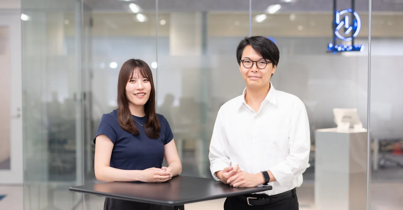 What is the business team at wevnal like? Nurturing AI chat forms while ...