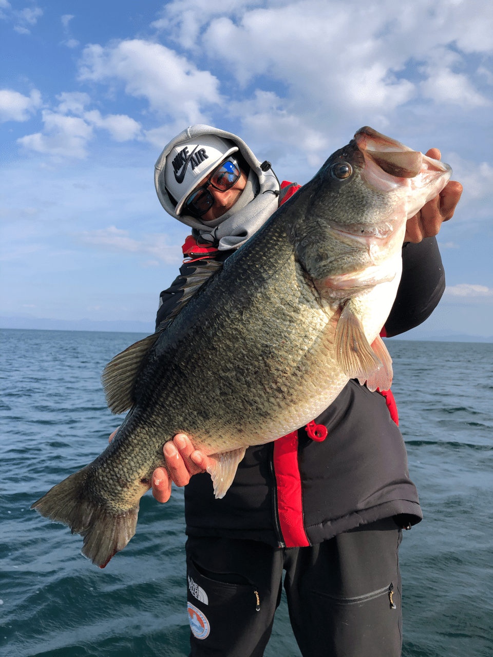 先日のサカマタシャッド8インチフィッシュ 榎 遼介 Note 先日のサカマタシャッド8インチフィッシュ 榎 遼介 Note