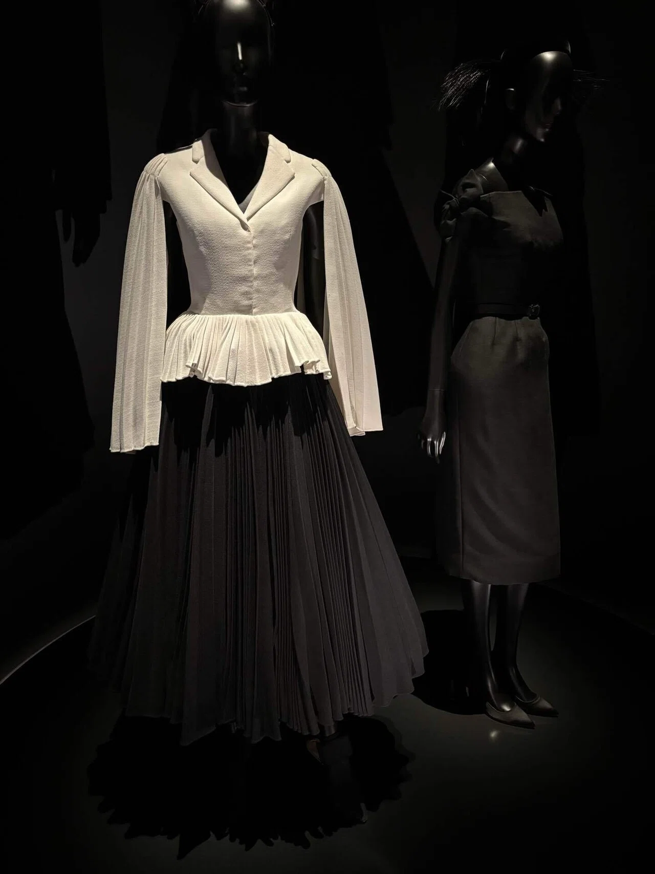 韓国ソウル旅｜Christian Dior夢のクチュリエ展@DDP｜cherie
