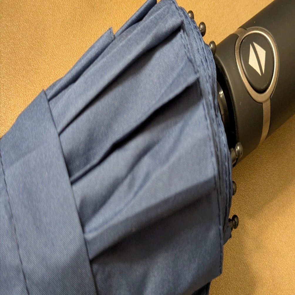 レビュー】自動開閉折り畳み傘を買ってみた！万博・USJに向けて準備