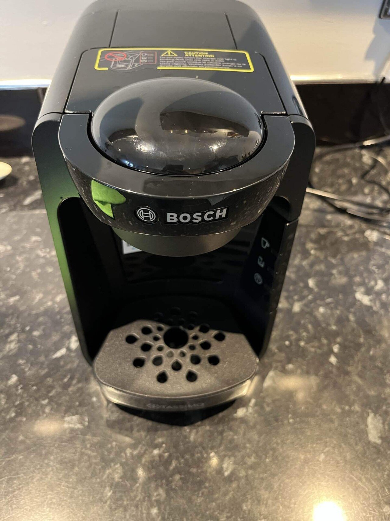 TASSHIMO コーヒーメーカー｜オットとワンズと海外赴任