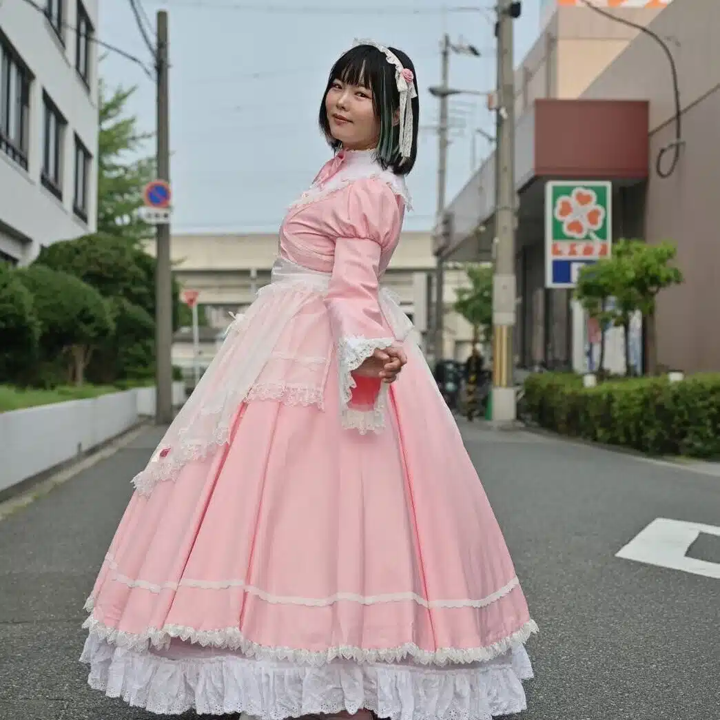 花屋乃かや【発達障害メイド喫茶スターブロッサム】