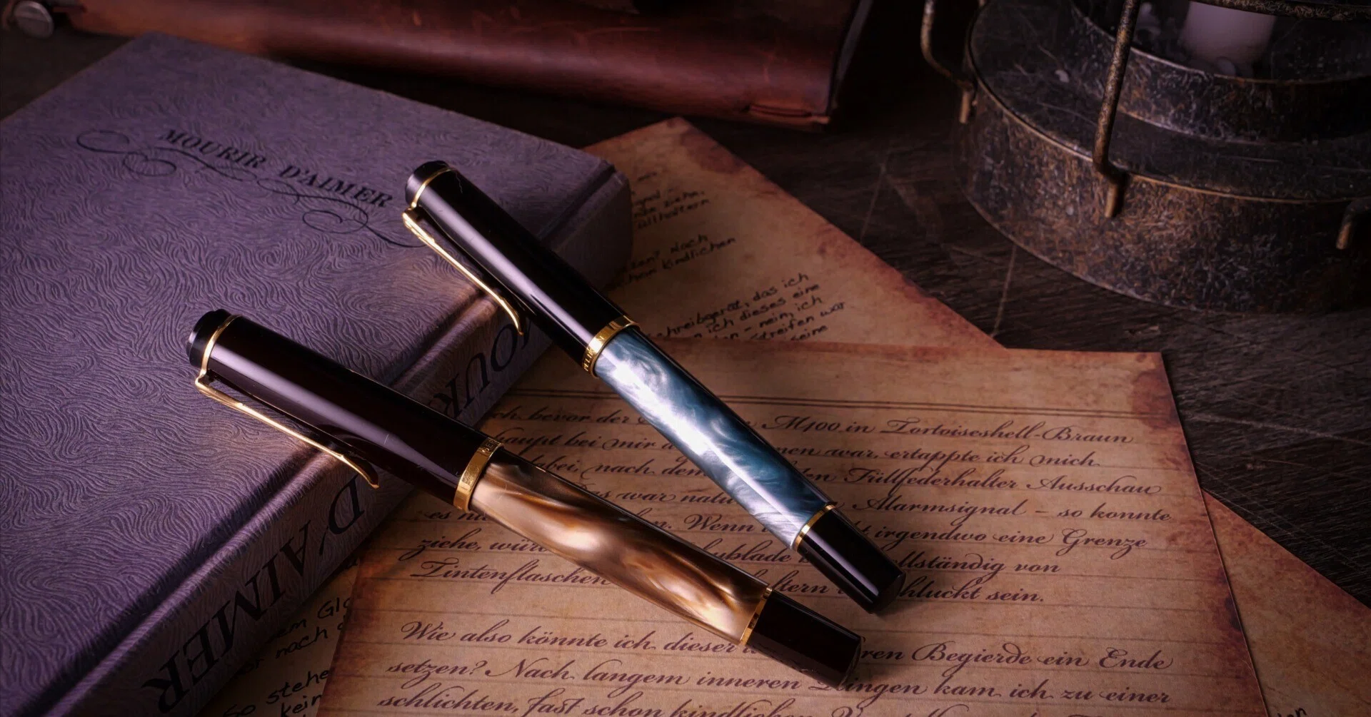 Pelikan Classic M200: Green Marbled and Brown Marbled｜Hideo Takehara