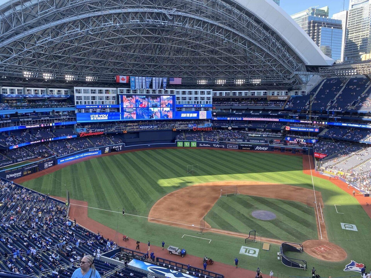 ブルージェイズvsヤンキース、ホッフマンのボブルヘッドデーが最高だっ