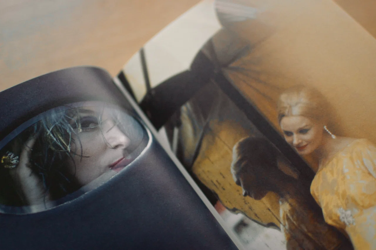 ソール・ライター（Saul Leiter）の写真集とDVD ｜ 豊かな色彩に惹か