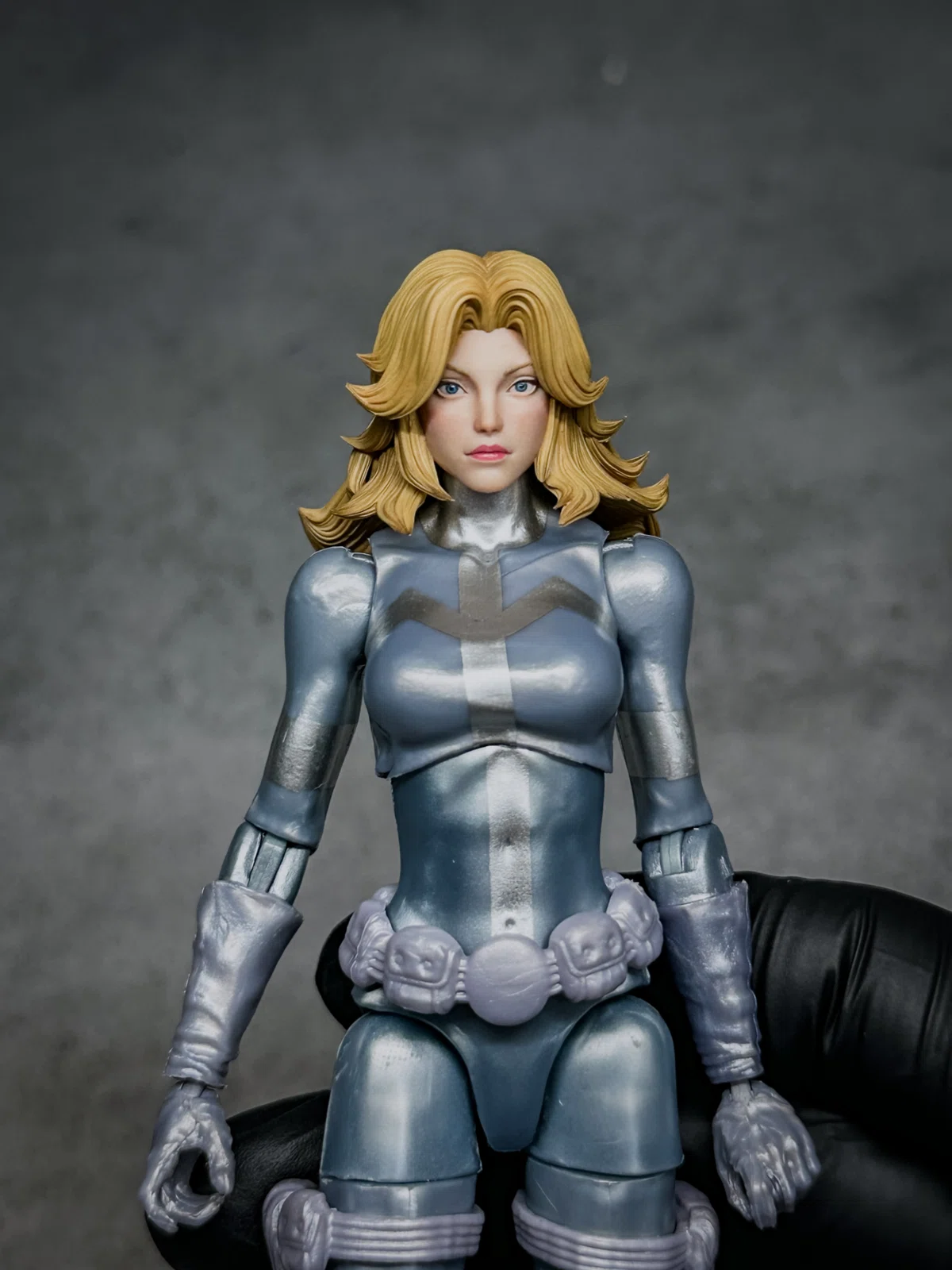 サ*ム様 マーベルレジェンド インビジブルウーマン カスタムヘッド マーベルライ カスタムヘッド】Fantastic 4インビジブルウーマン(Marvel Rivals 版