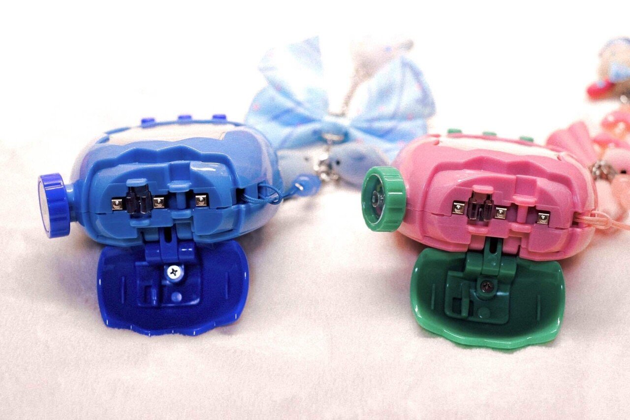 大人もハマる】最新機種「たまごっちパラダイス」ざっくり解説｜ほたる