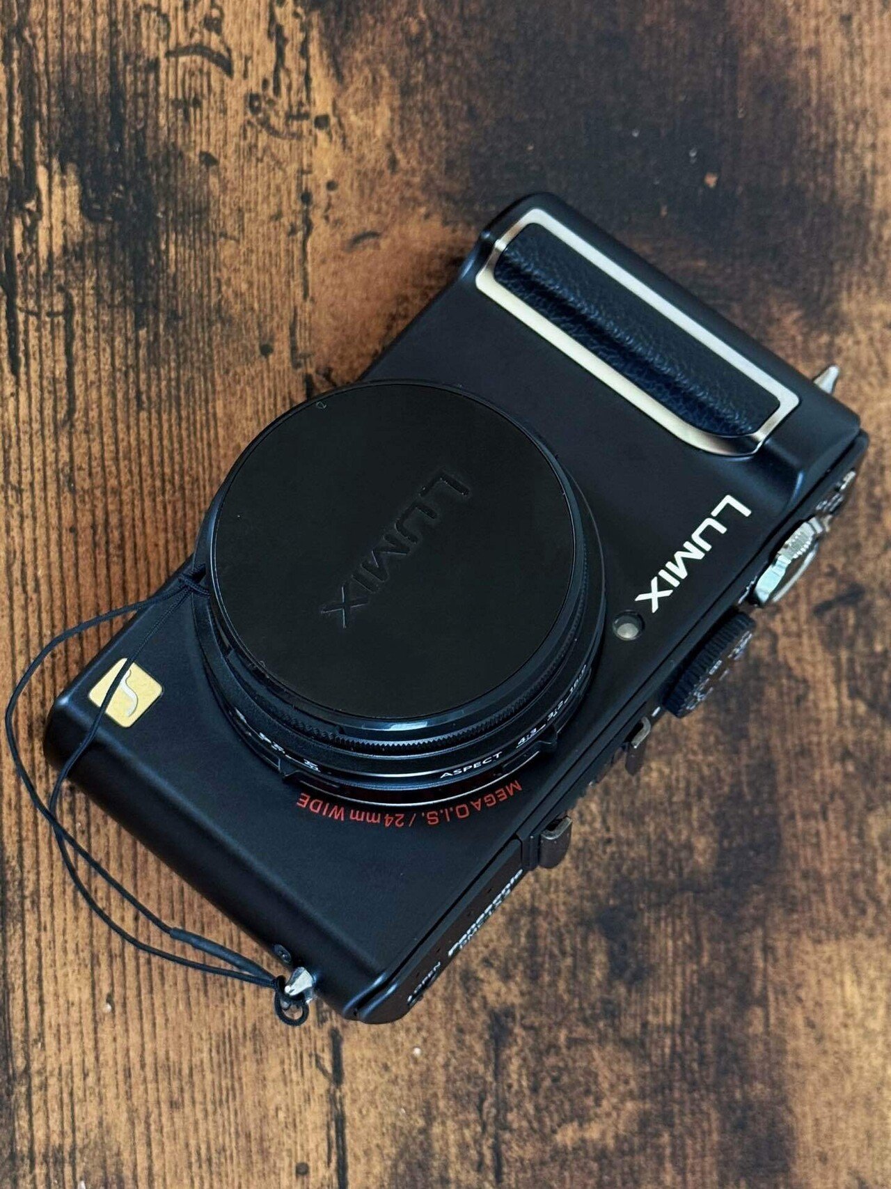 Panasonic LUMIX LX3 コンデジ　ワンオーナー品　作動確認済 Amazon | パナソニック デジタルカメラ LUMIX (ルミックス) LX3