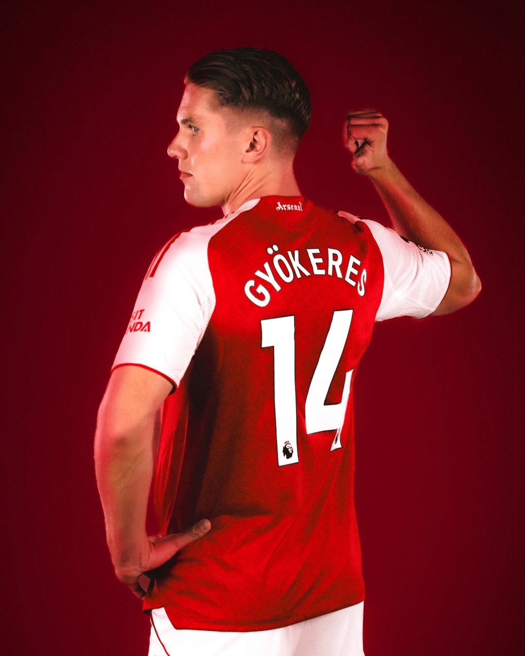 待ってた、“点を取る9番”。ギョケレシュ加入は希望そのもの」｜三度の