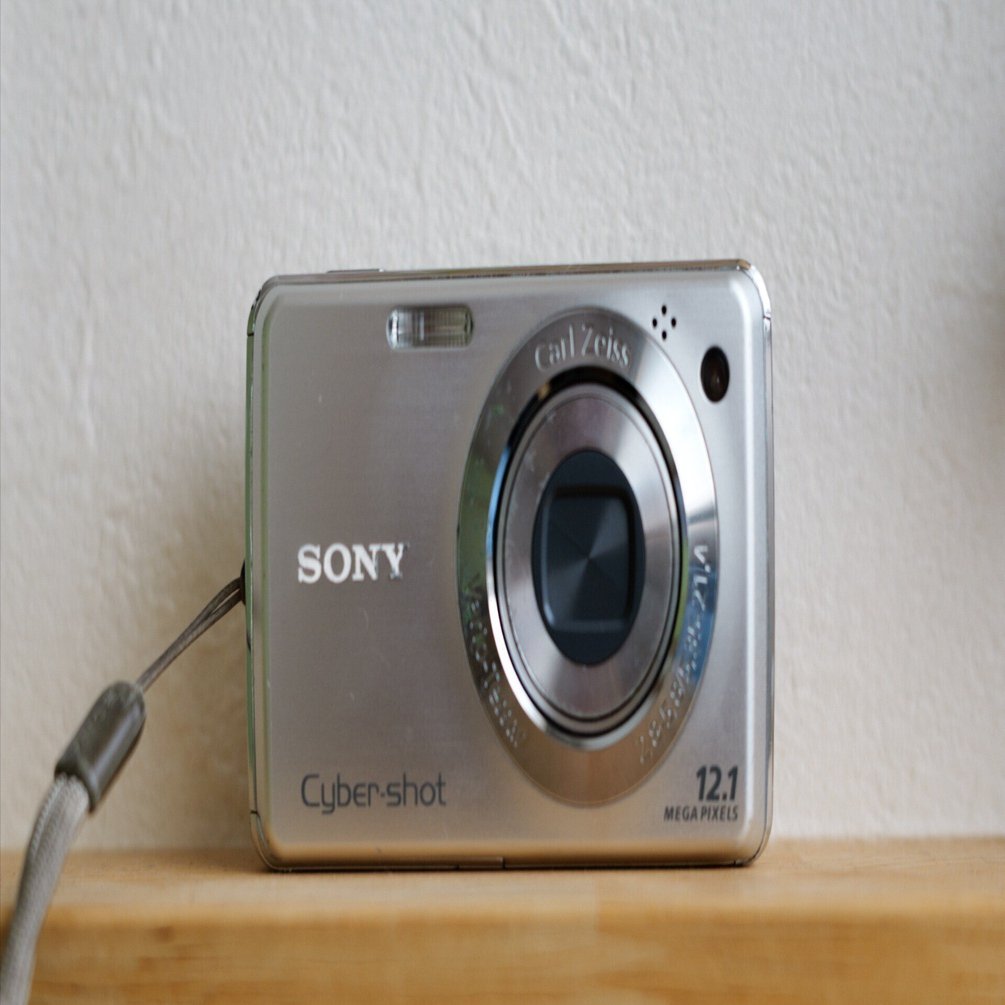 SONYのオールドコンデジを使ってみる｜オレソト/あした俺は外に出る