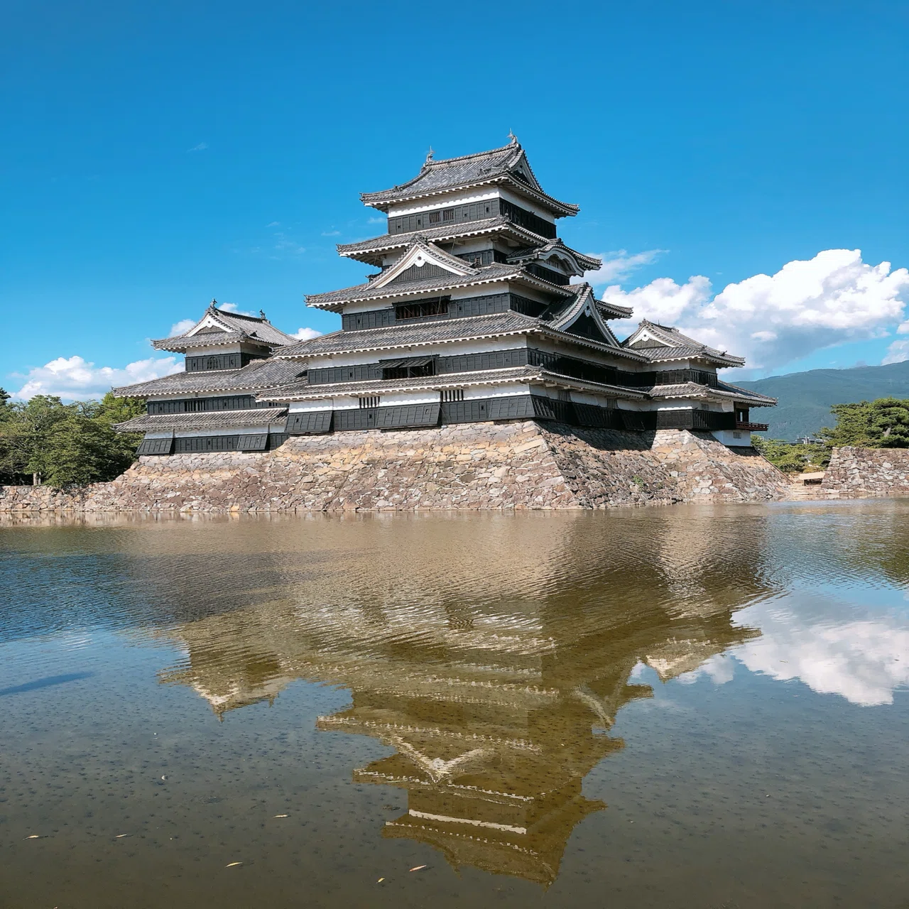 旅行記】長野県松本市「国宝松本城天守」｜地域文化ライター研究生