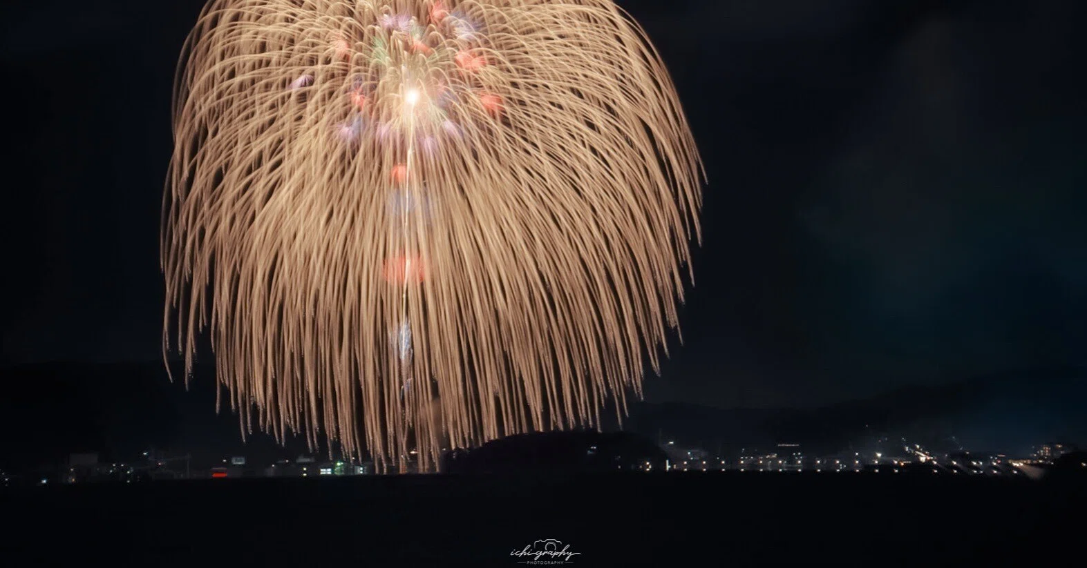蒲郡花火大会2025 3尺玉を捕らえろ🎇|ichi_graphy 蒲郡花火大会2025 3尺玉を捕らえろ🎇|ichi_graphy
