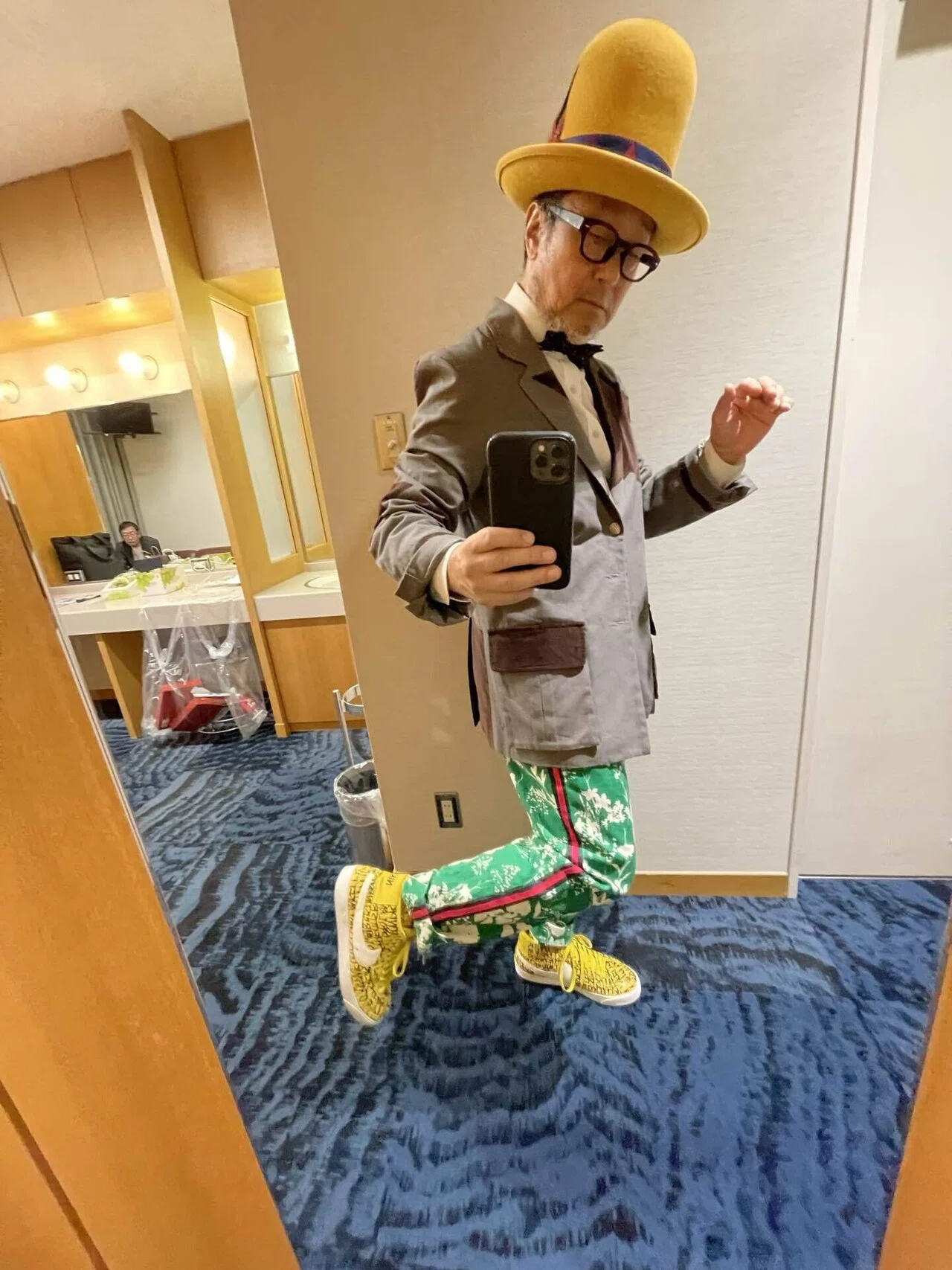 愛知芸術想い出館 「吹き矢でピュッ！」｜SENRI OE 大江千里
