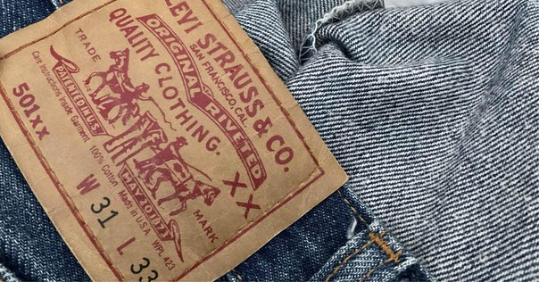 LEVI'Sの赤タブはジーンズを見分けやすくするためだった