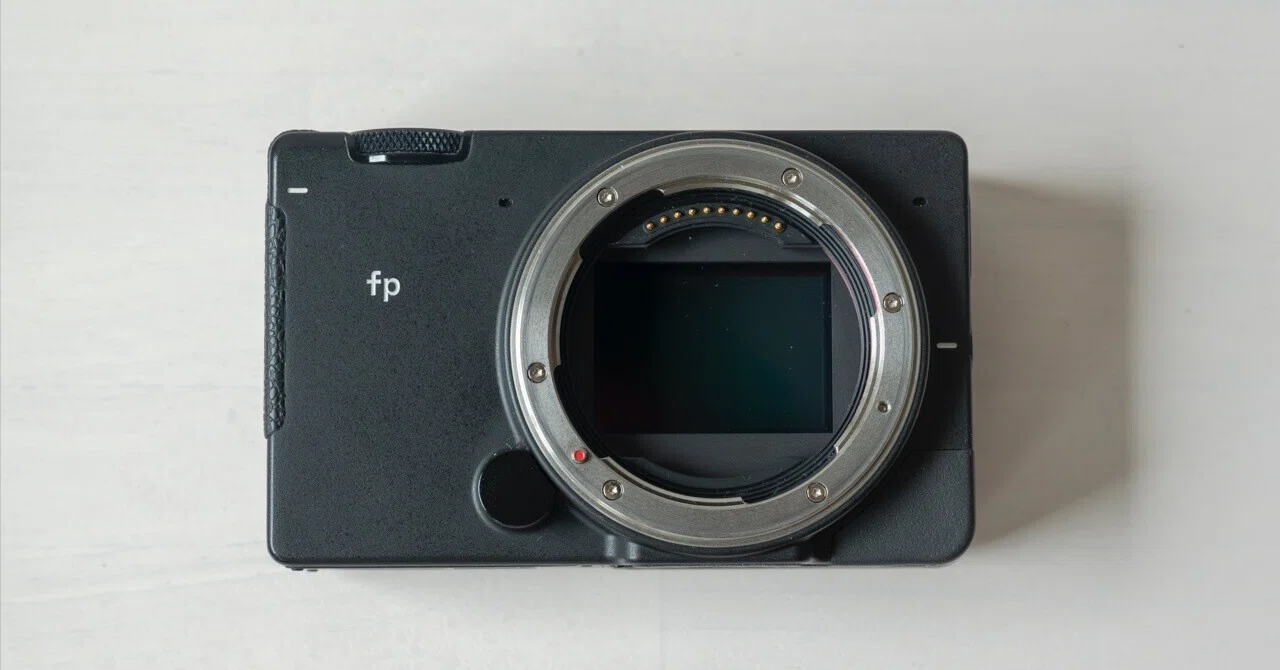 シグマ fp | 気になるところ｜SPGs | Sustainable Photo life and Goals