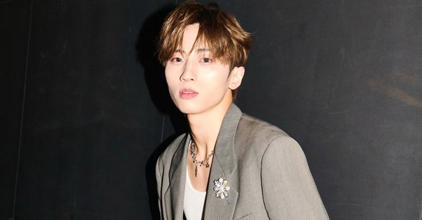 f(x) NU ABO サイン入り トレカ有り エプ  fx 민희진ミン・ヒジン f(x) NU ABO サイン入り トレカ有り エプ fx 민희진ミン・ヒジン