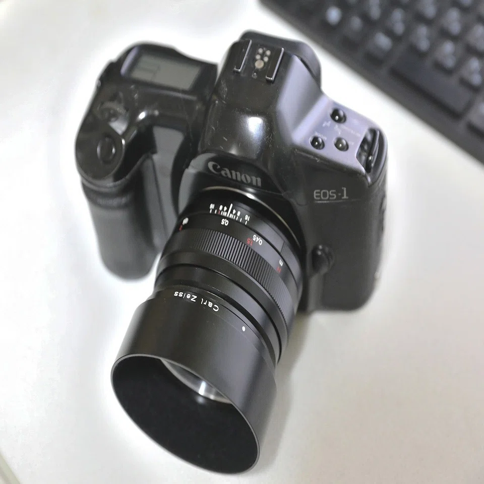 コシナZeissIKON カールツァイスプラナーT 頼れる 2,0/50 2Mレンズ