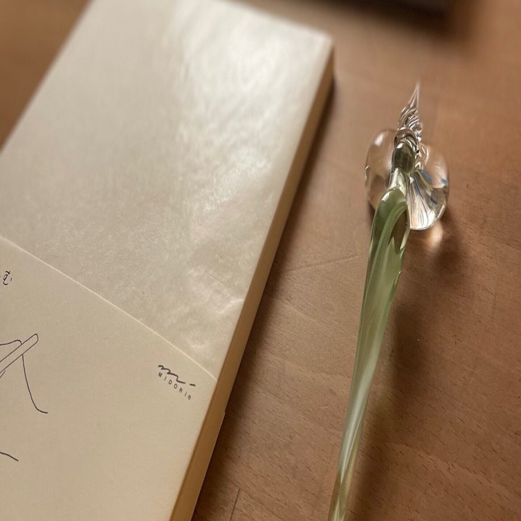 実際に書いて選ぶ大切さ。カキモリにてガラスペンを買った話。｜めぐみ