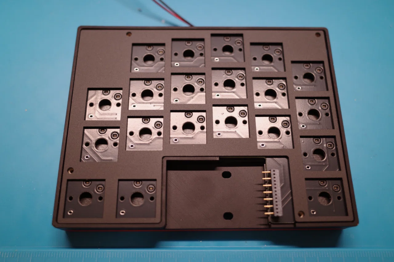 狭ピッチでCoolなキーボード KUKEY42を組み立てた記録｜おぐ