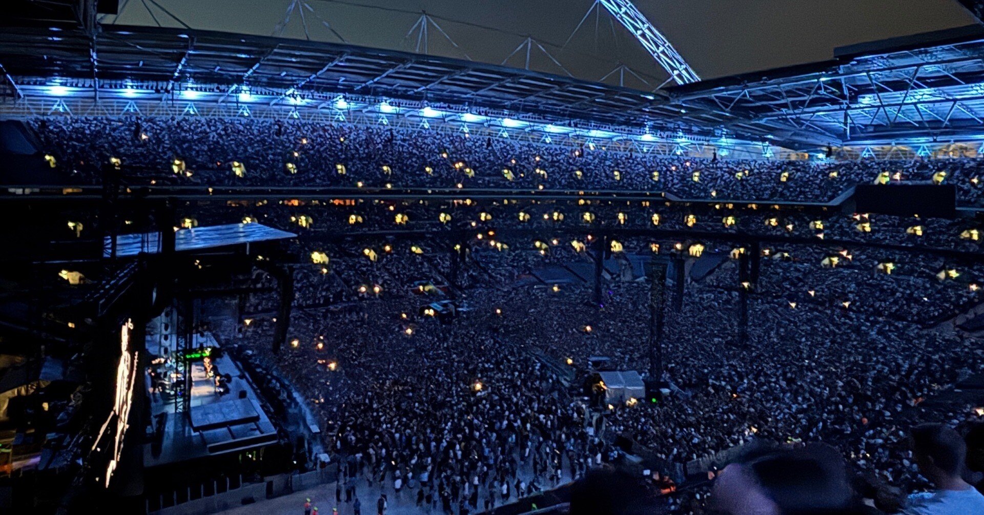 Oasis Wembleyライブ記録┃2025年7月30日の日記｜yuna