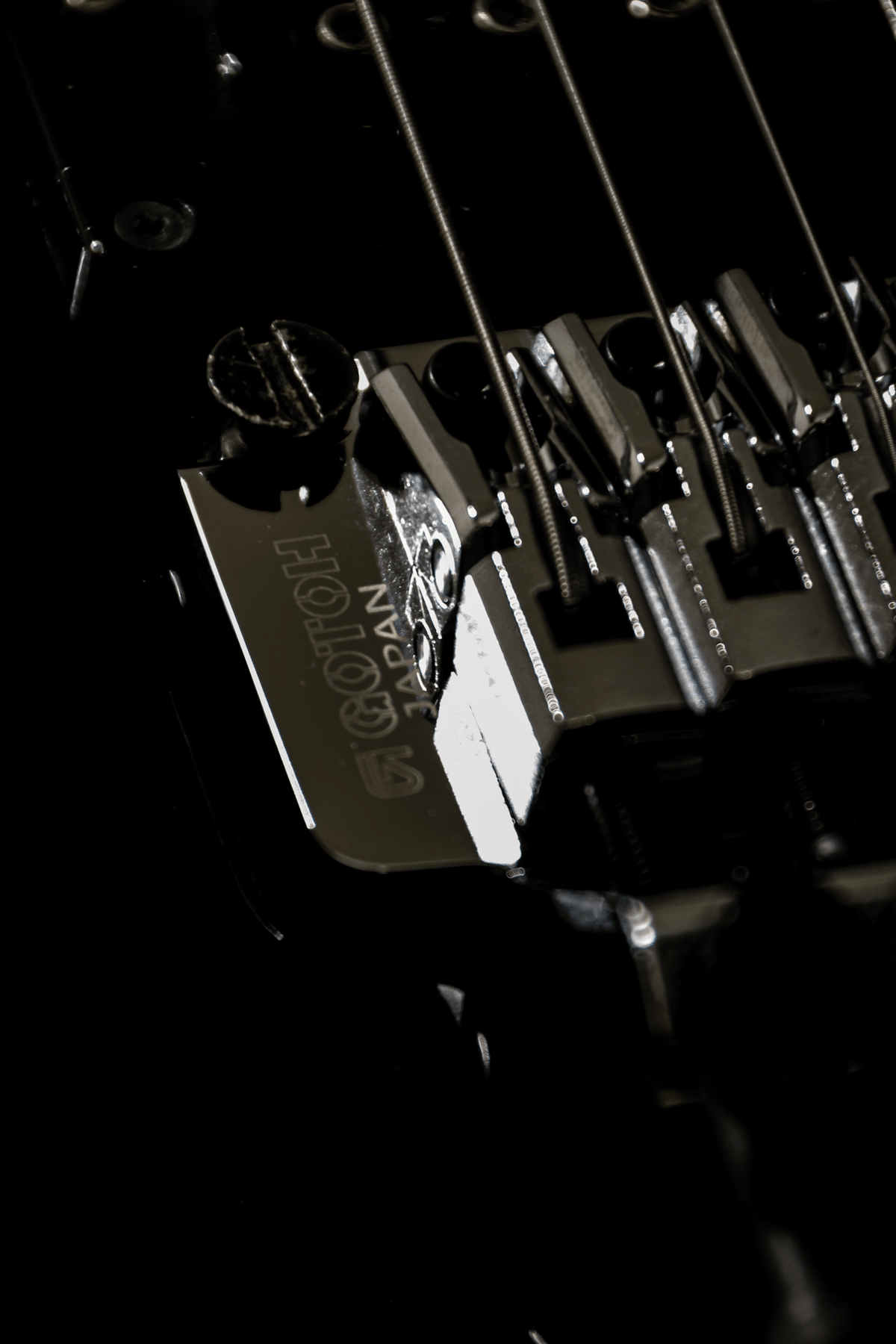 ☆新機能を追加改造したFERNANDES  ST 使用ギター紹介(Fernandes STX-85)｜Tやま
