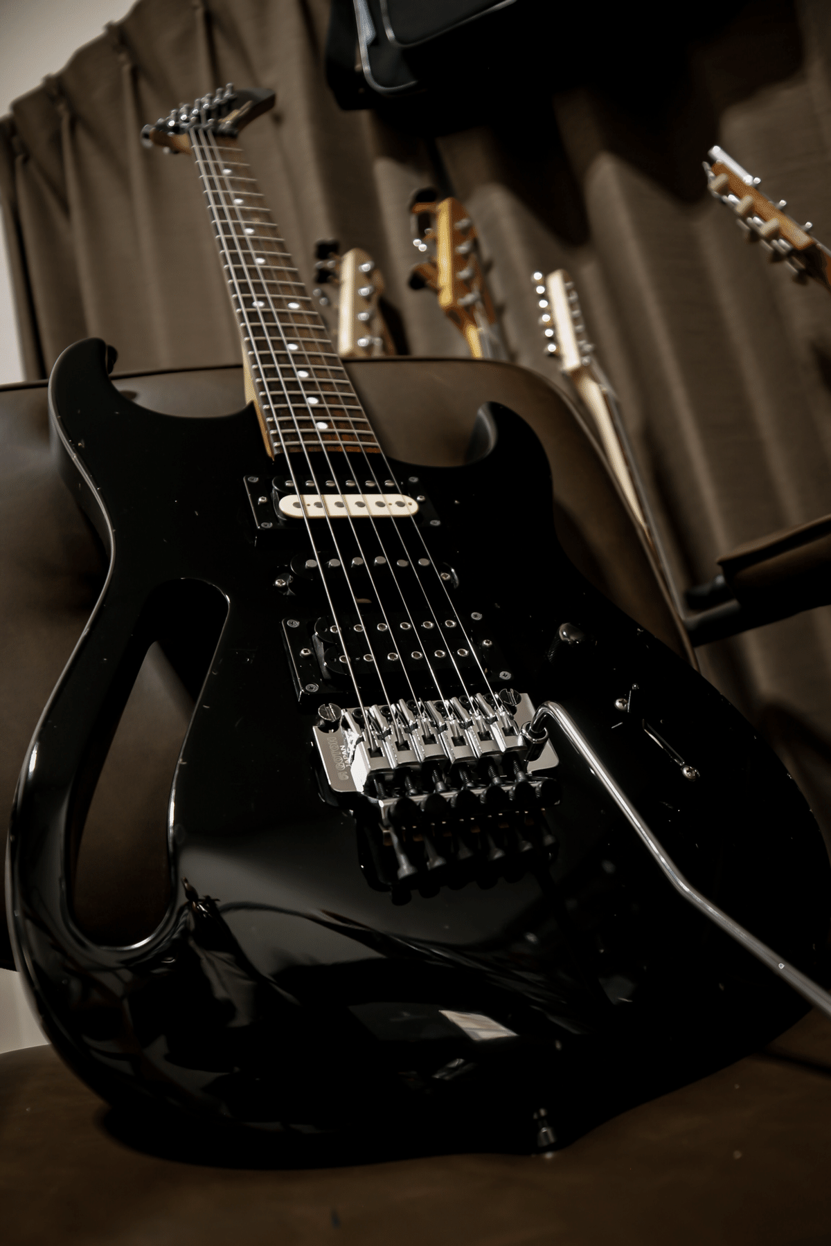 fernandes ST形 Yahoo!オークション - FERNANDES フェルナンデス ストラト型