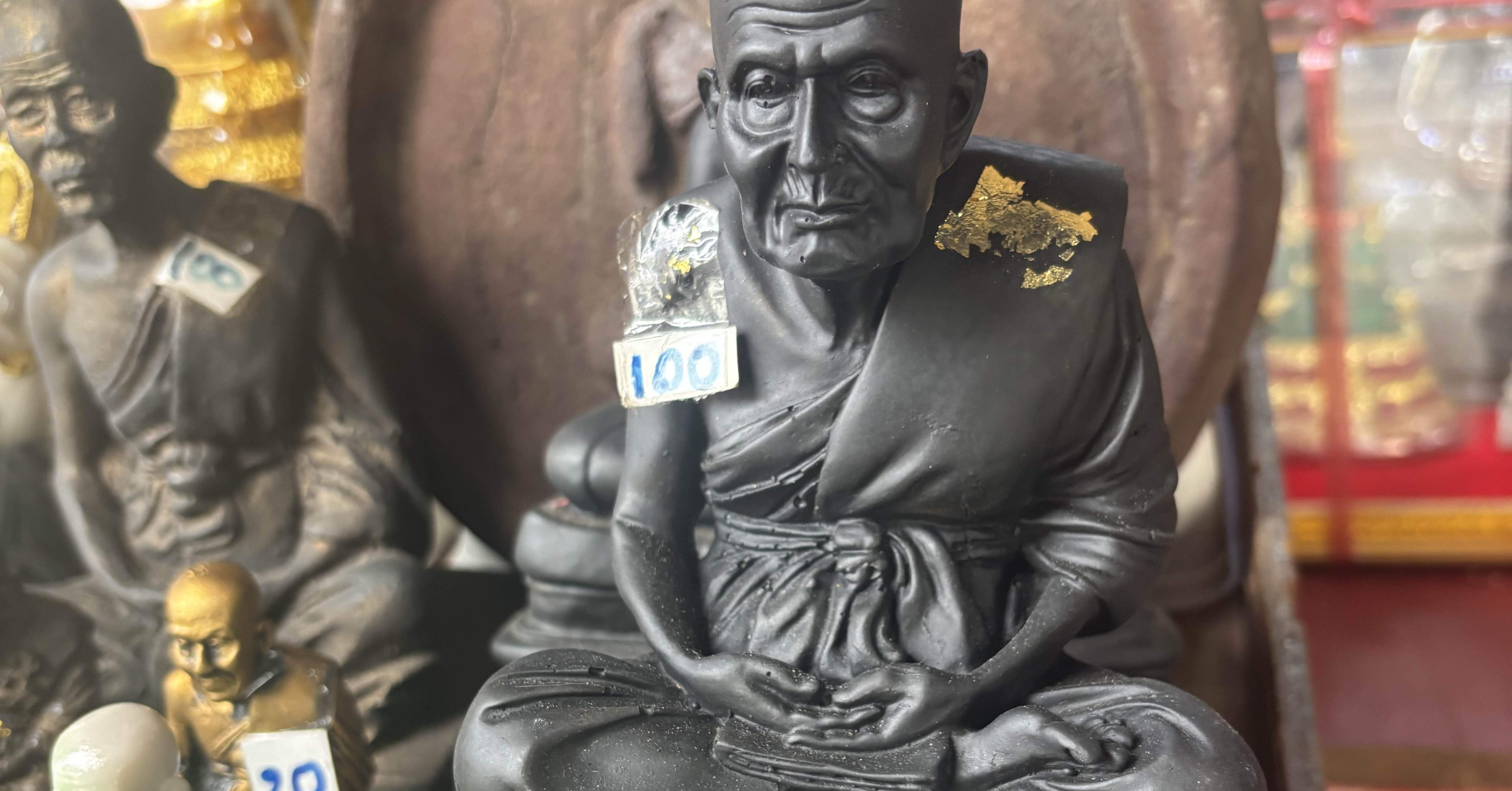 呪物　タイ　バンコク タイの呪物市場に行ってきた。(タープラチャン市場)｜風鷹