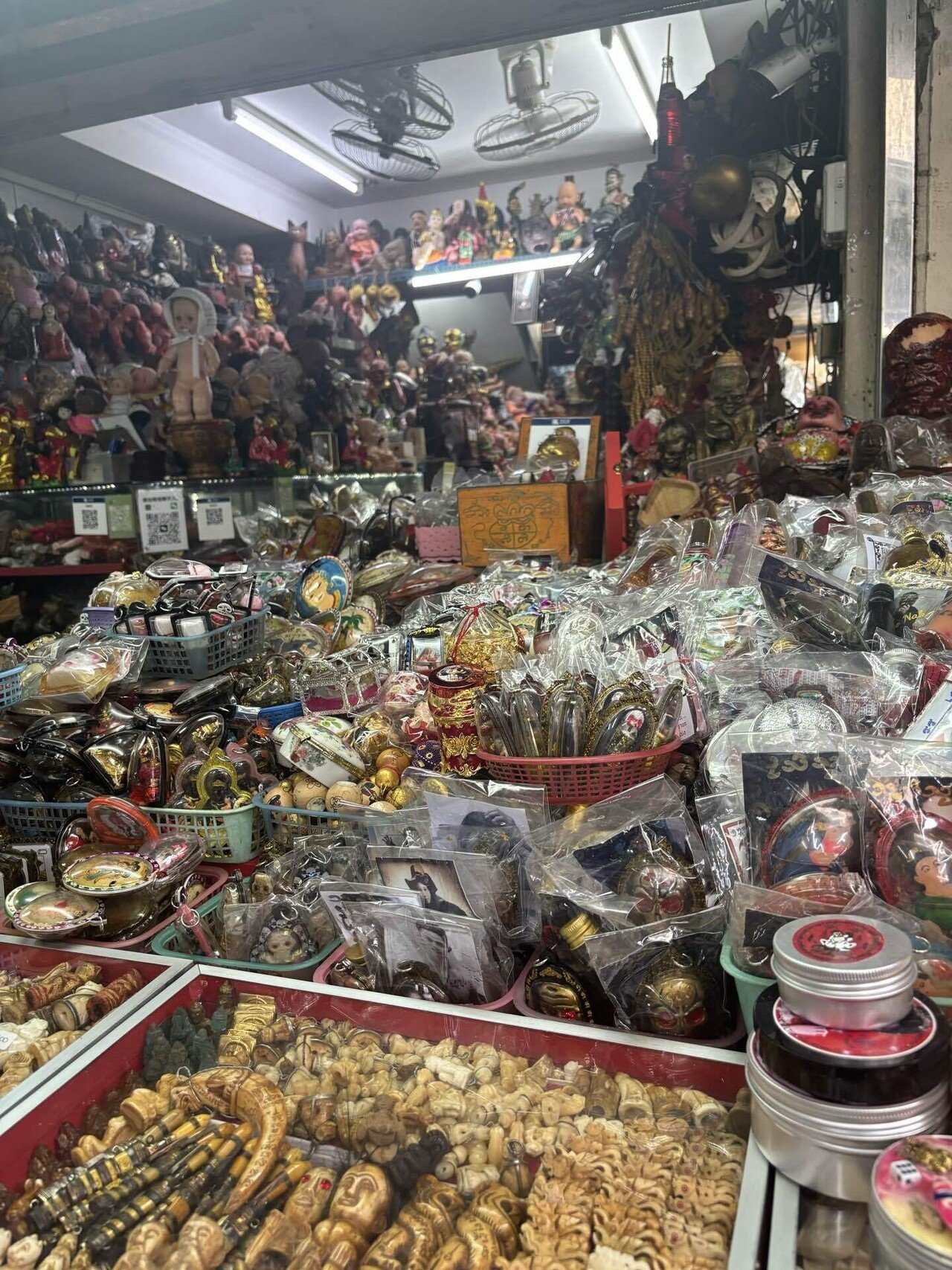 呪物　タイ　バンコク 呪物 タイ バンコク