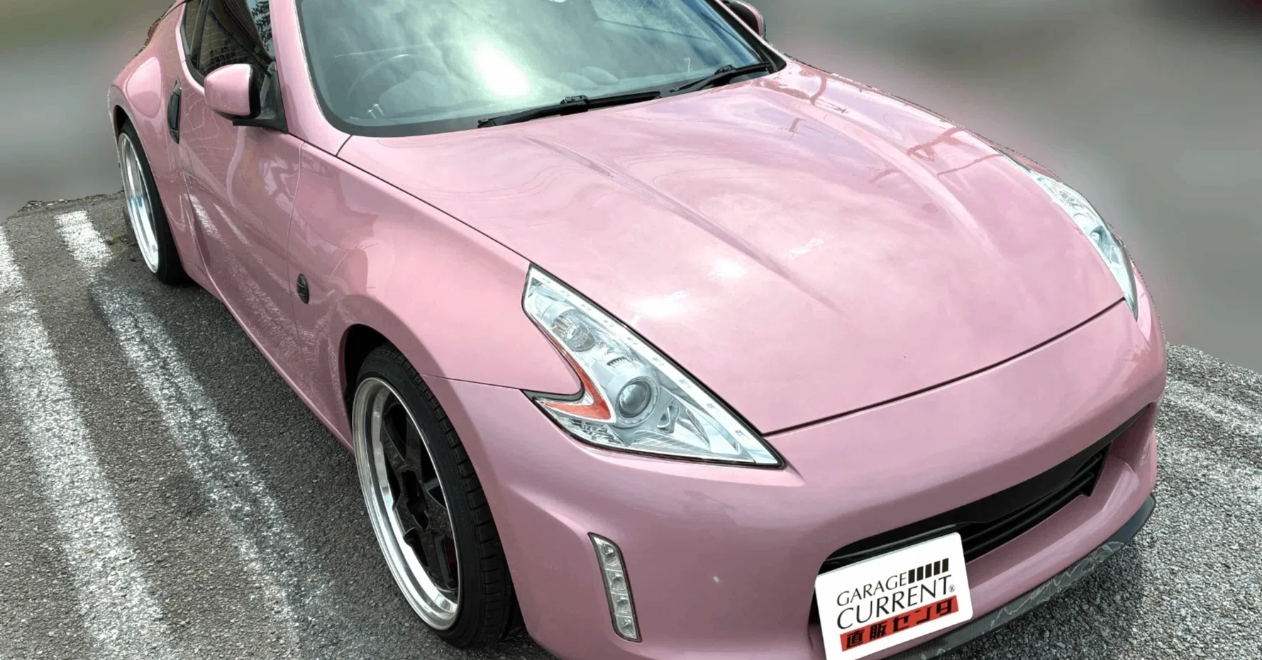 SOLD: Show off your personality with this body color! The