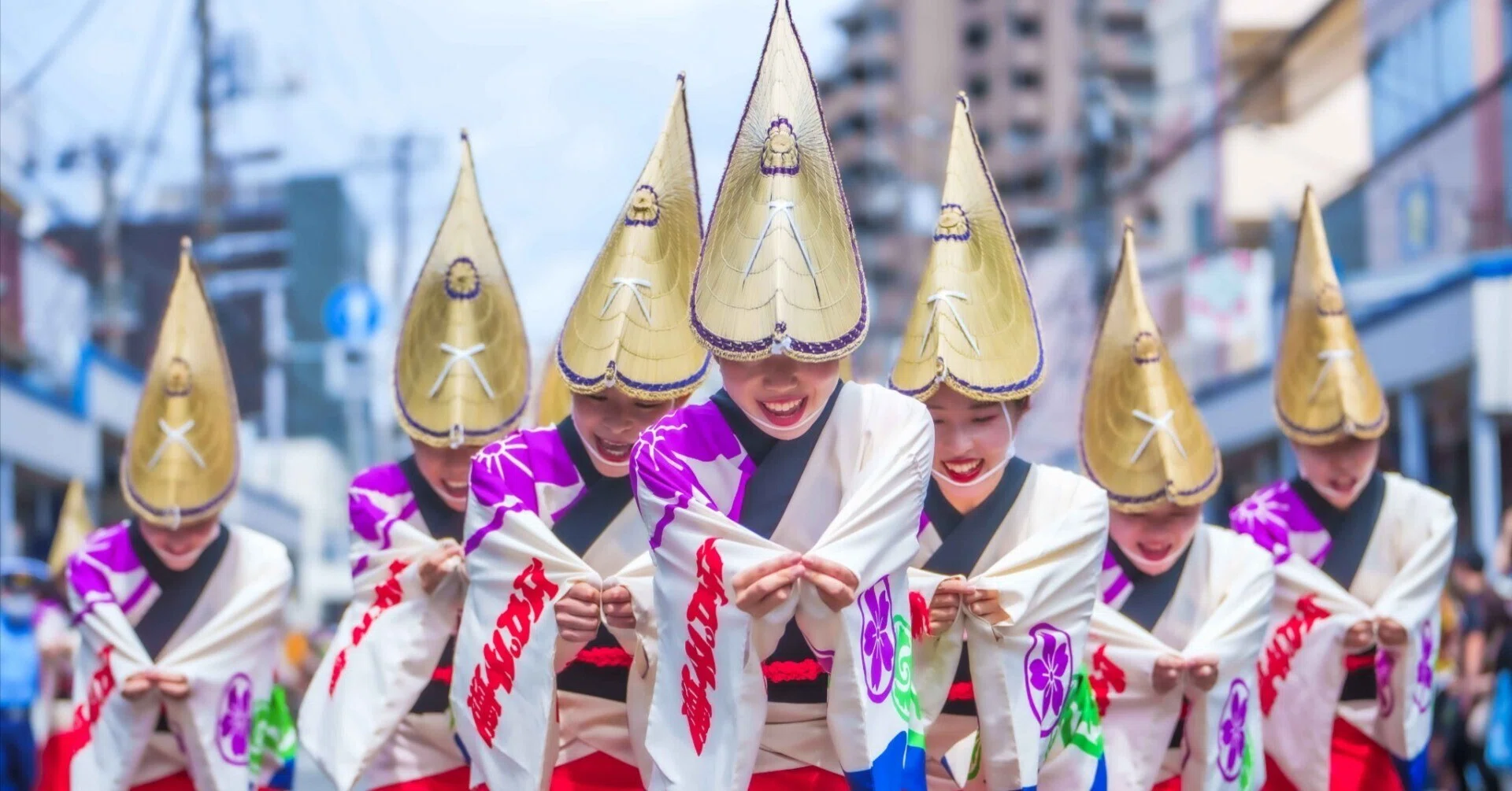 東林間 阿波踊り注目の5連 2連目は!? “粋”が踊る、“美”が舞う 東林間 阿波踊り注目の5連 2連目は!? “粋”が踊る、“美”が舞う