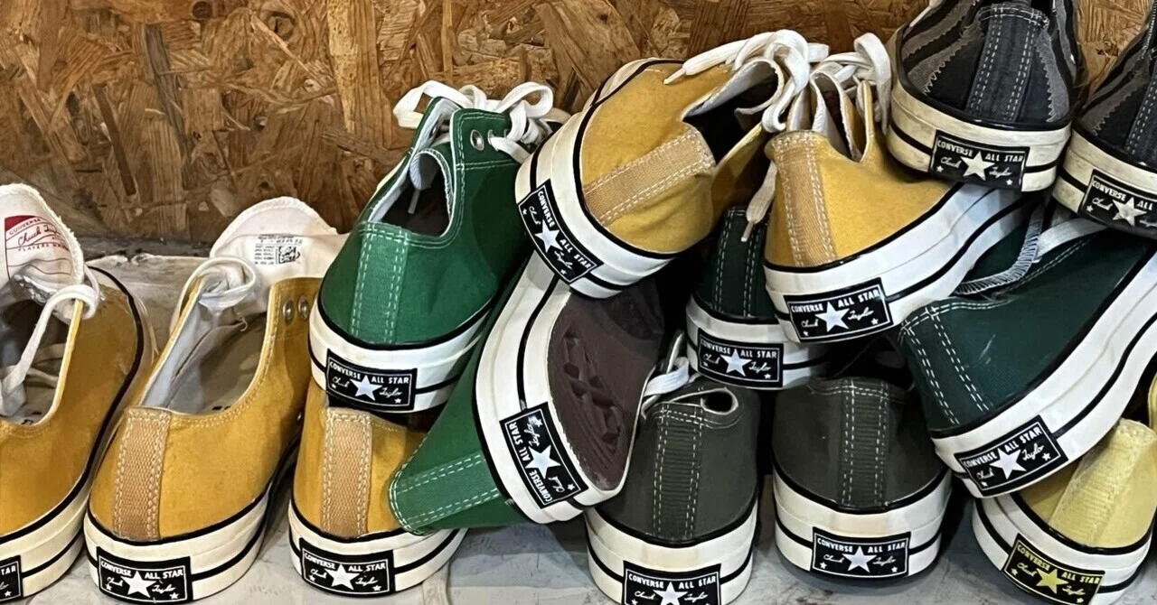 なぜ私はCT70とOld Skoolを見続けるのか？ ⸻ スニーカーの奥に「意図 