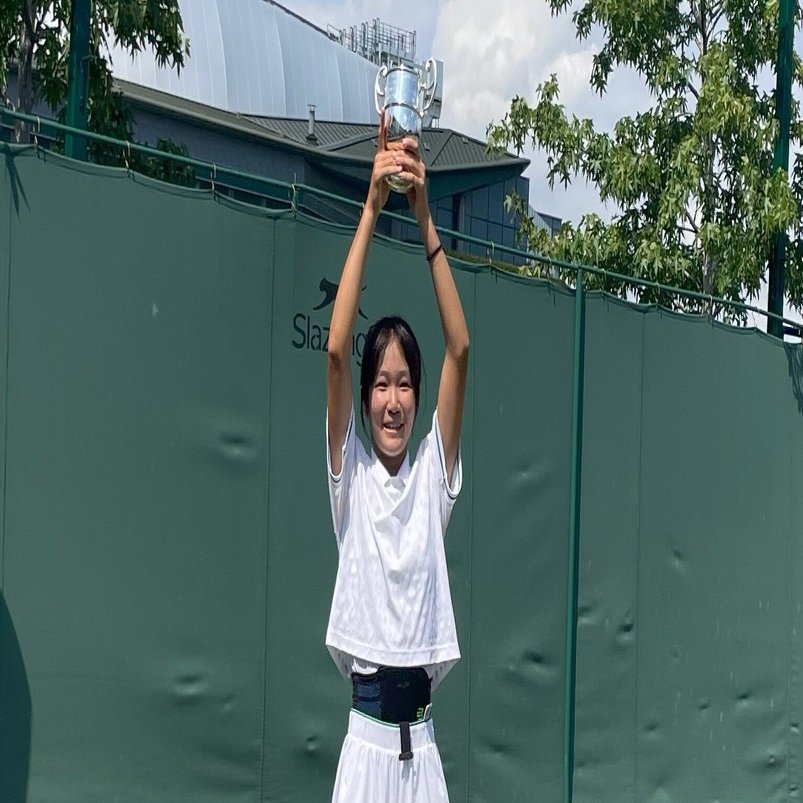 ウインブルドン テニスウェア ウインブルドン14歳以下で優勝の宮澤紗希乃。独自の道を歩みつつも