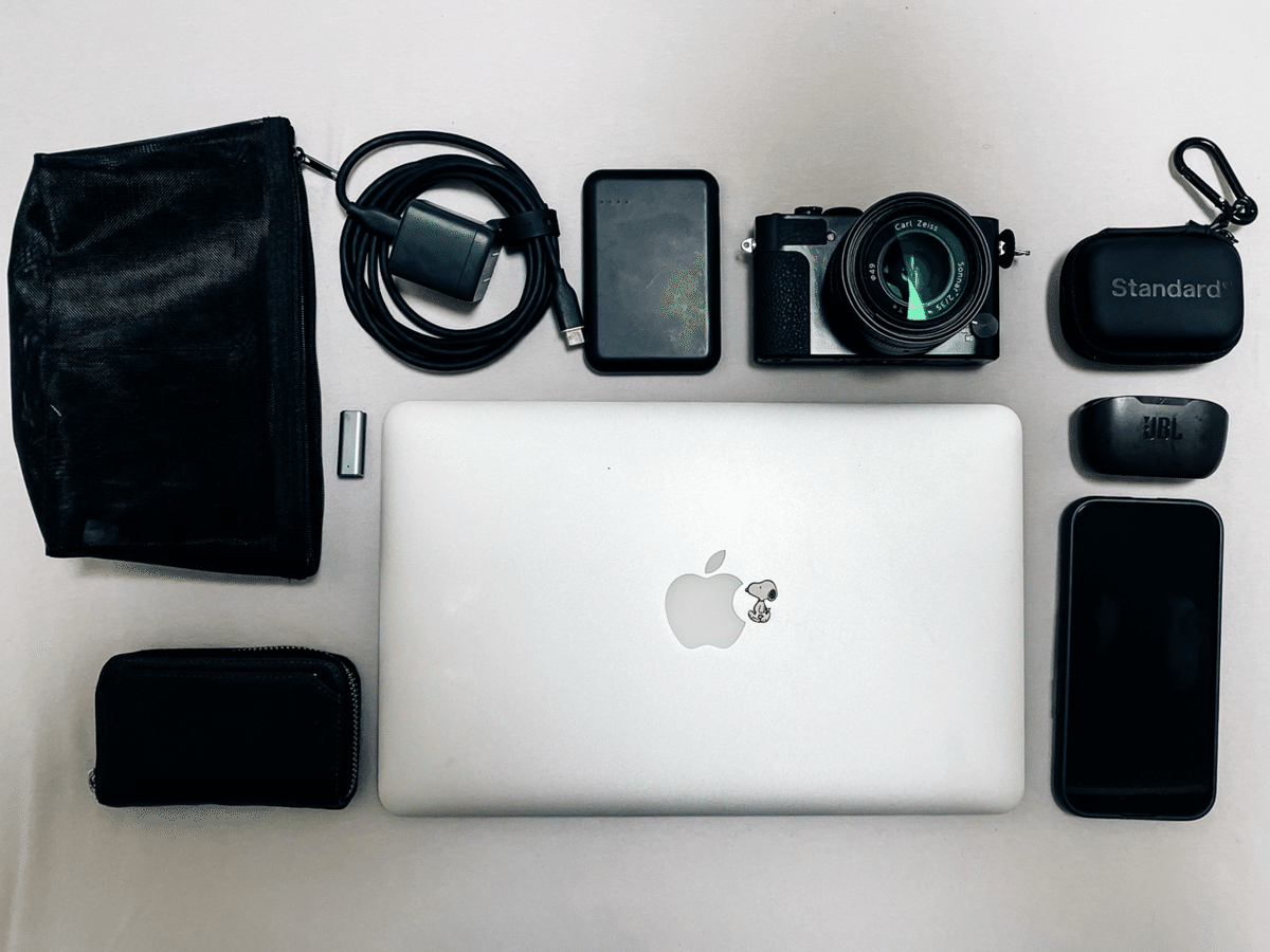 MacBook Air 11インチ mid 2012+付属品 MacBook Air (Mid 2012) をチェック | Mac | Mac OTAKARA