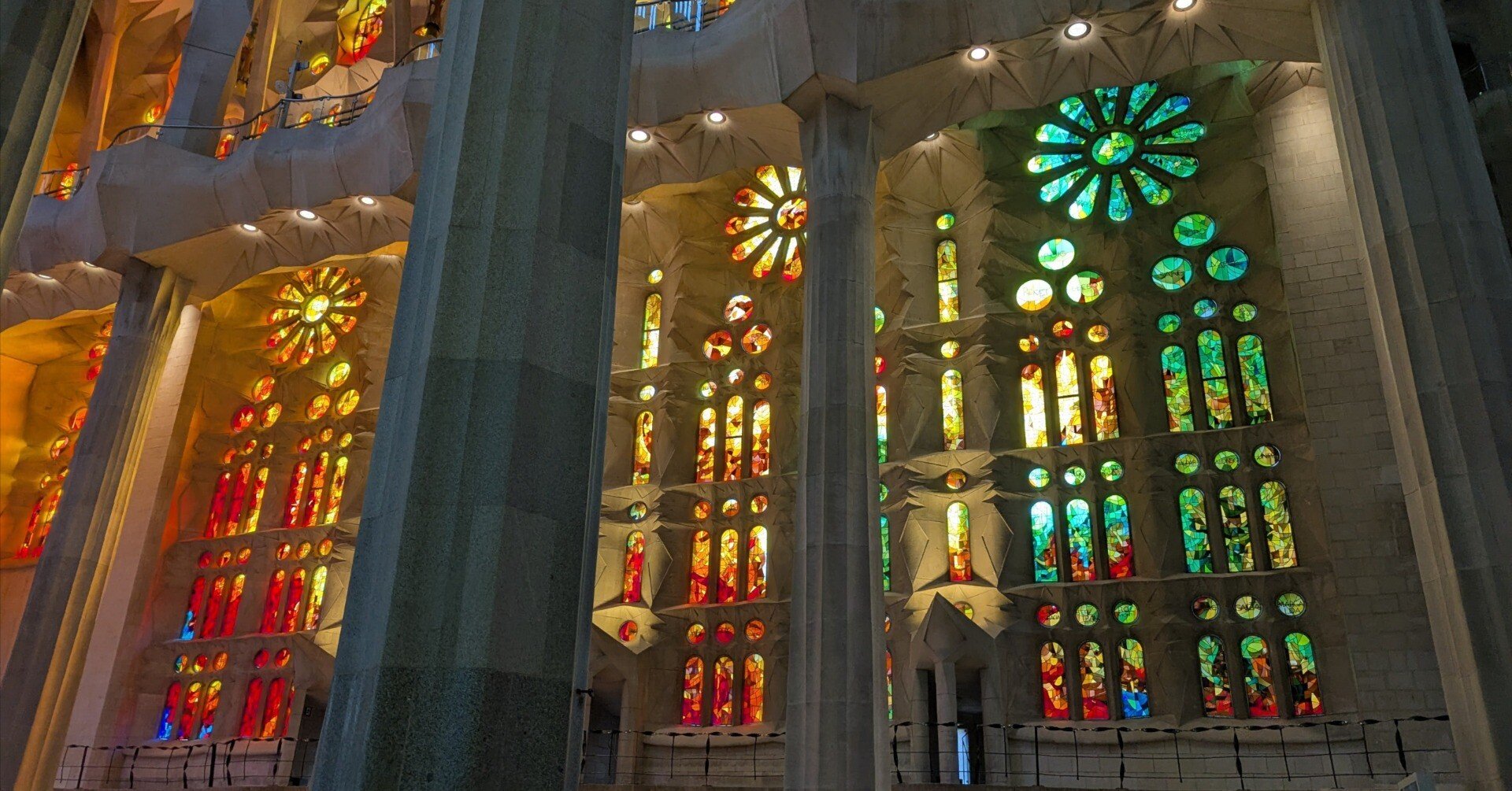 スペイン旅行記2025④バルセロナ・サグラダファミリア｜zak