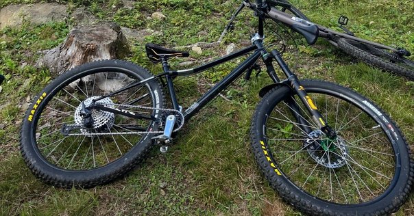 かずさん　専用　バンムーフ　本体 究極の電動自転車「Vanmoof S3」に1年乗ってみて｜yYas