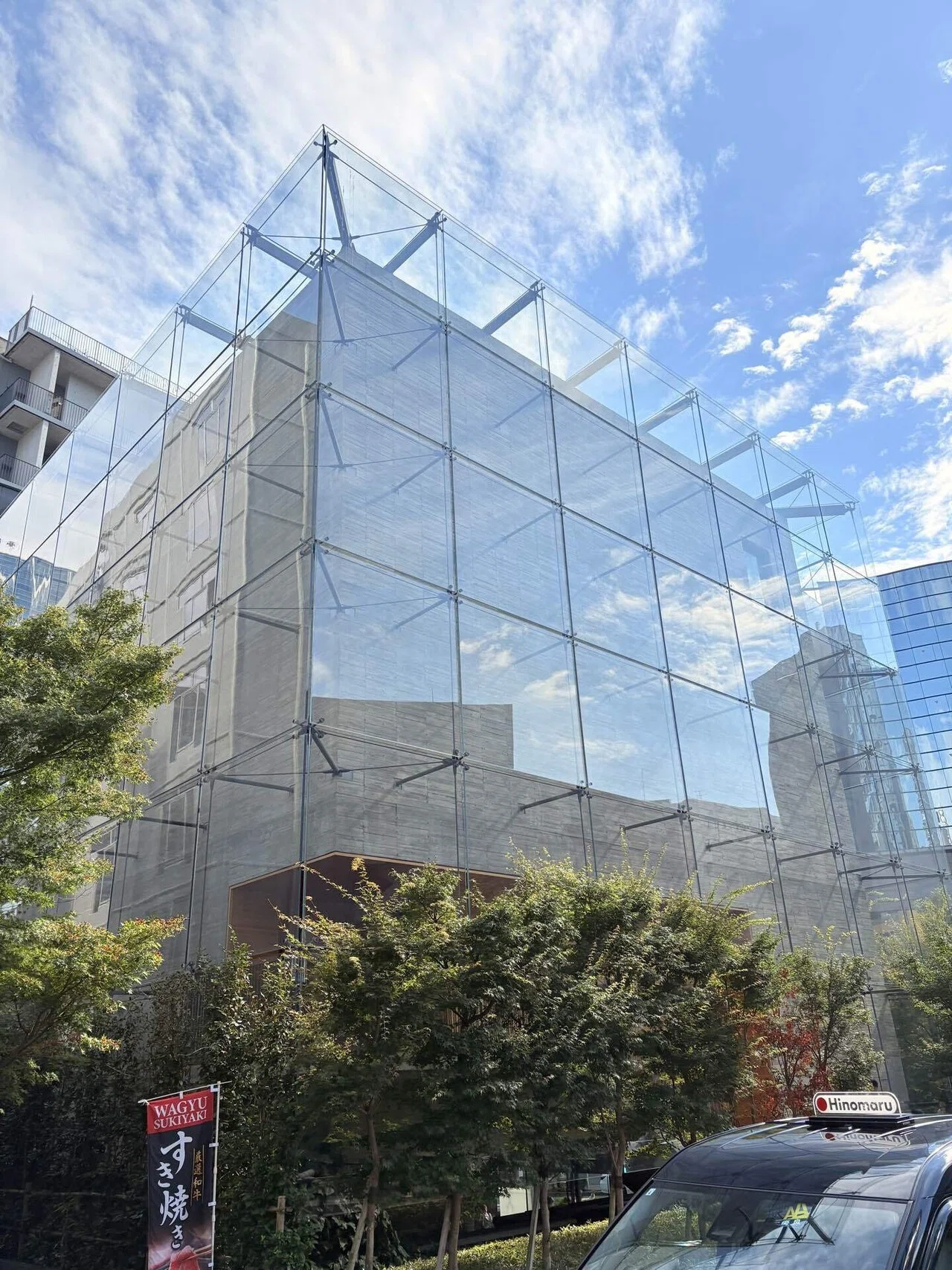 えっ、何ここ？」と思わず声が出た建築。紀尾井聖堂がすごい。【空間