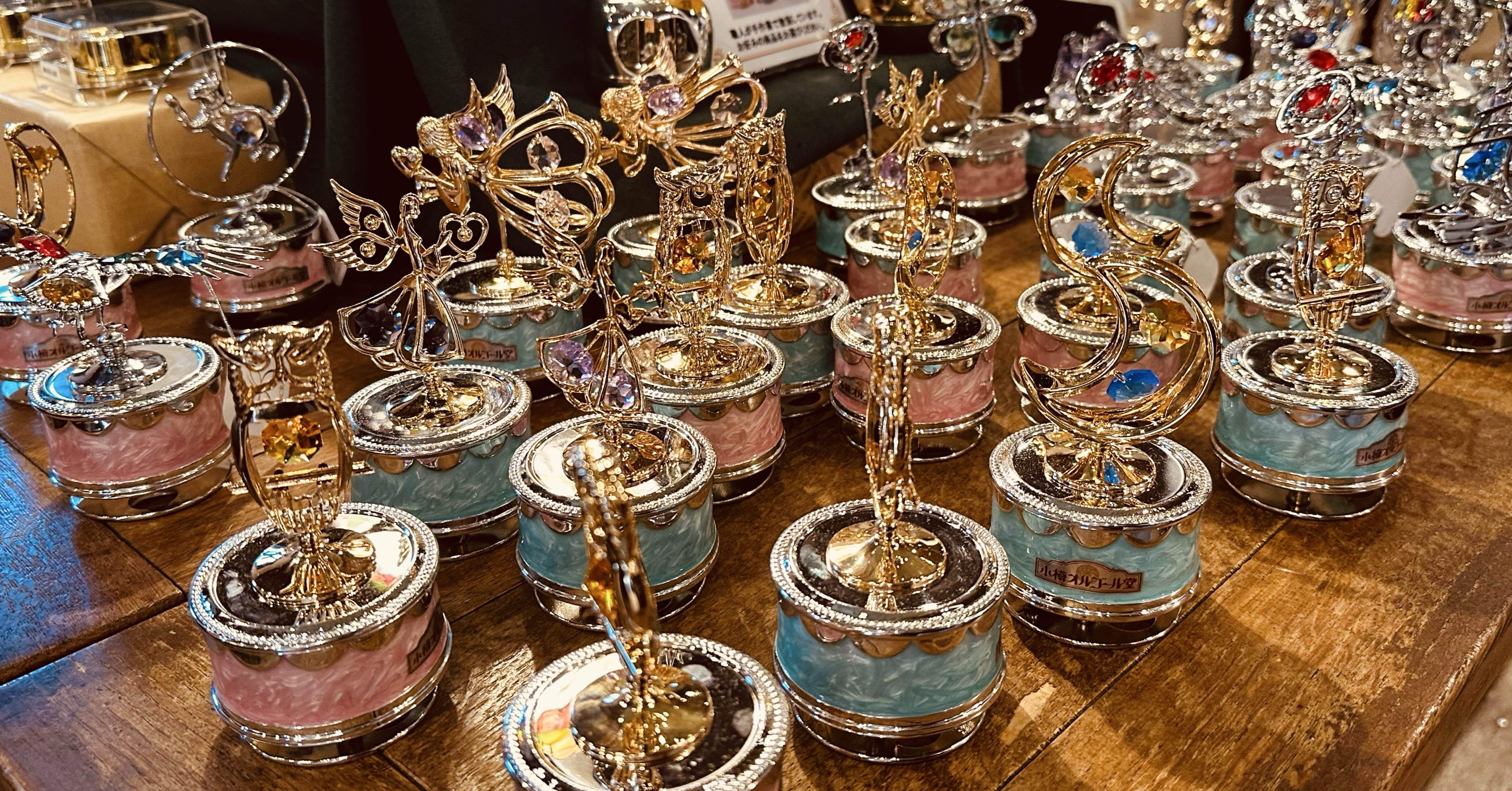 希少！ クラシックプー　ロビン　陶器製　オルゴール 穴に落ちたプー 希少！ クラシックプー ロビン 陶器製 オルゴール 穴に落ちたプー