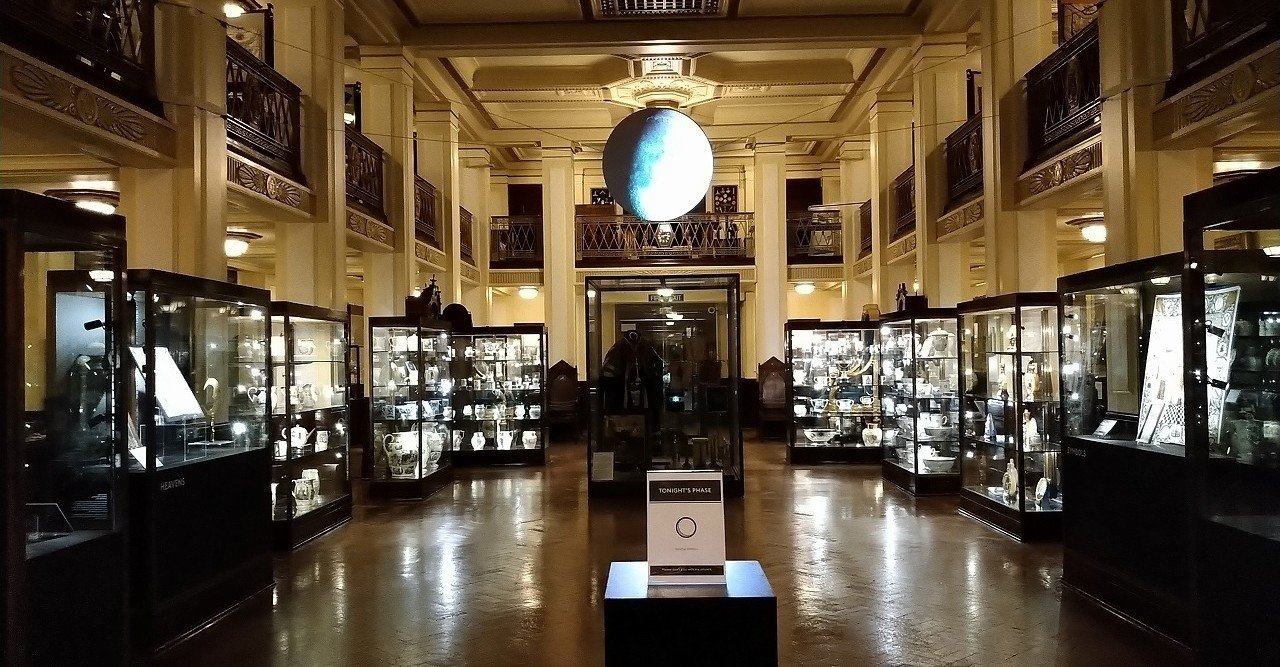 フリーメイソンの総本部 イングランド連合グランドロッジを訪問 ユリ In London Note