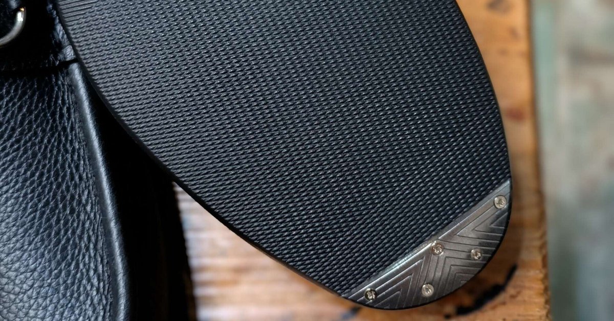 ハーフラバー＋トゥスチール補強】Gucciビットローファー｜CREA