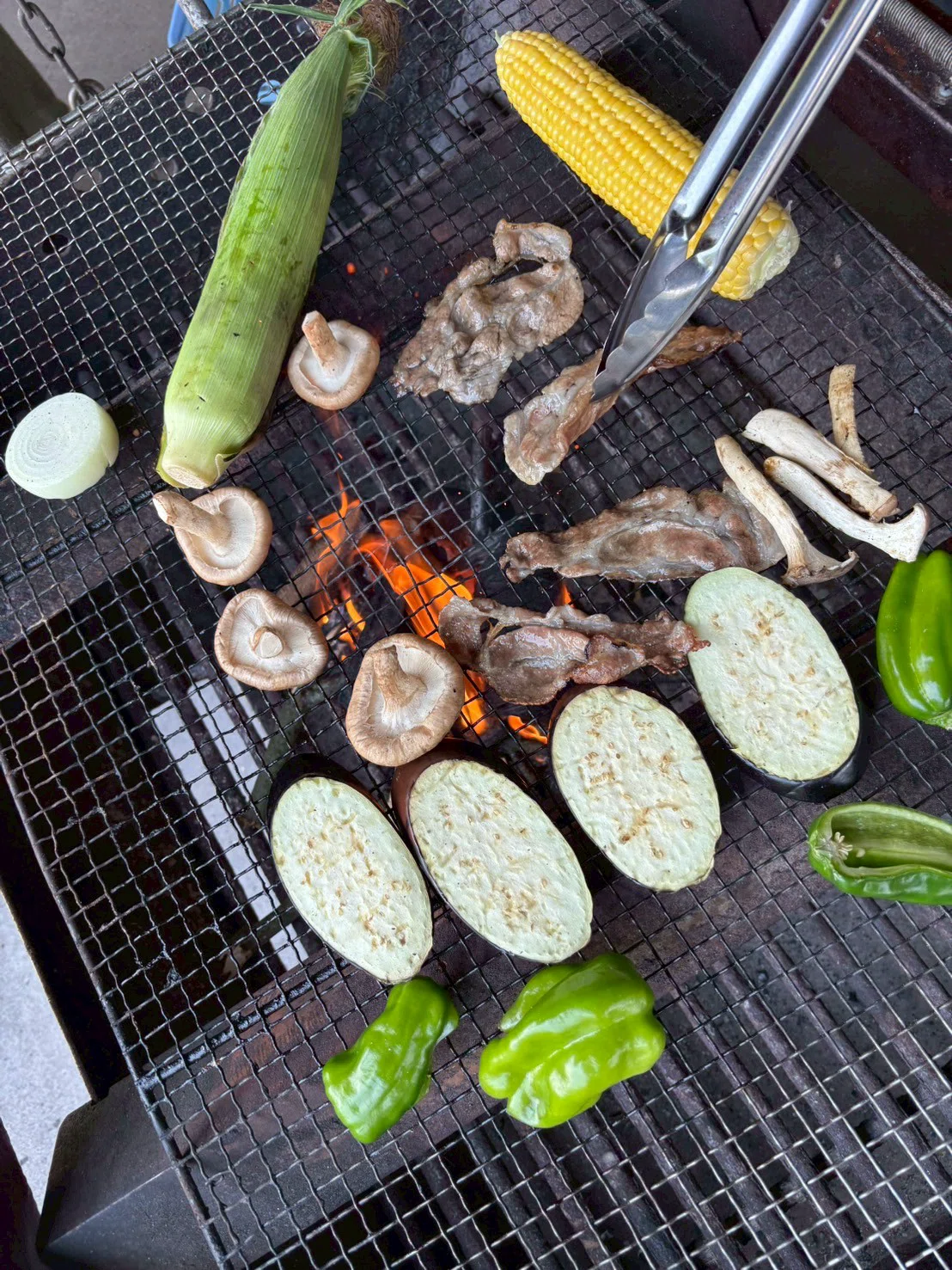 The Magic of Charcoal Fire! A BBQ Experience with Pork Known Only to ...