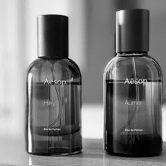 Maison Violet | Nuee bleue。パウダリーの静寂を破り、予想外の