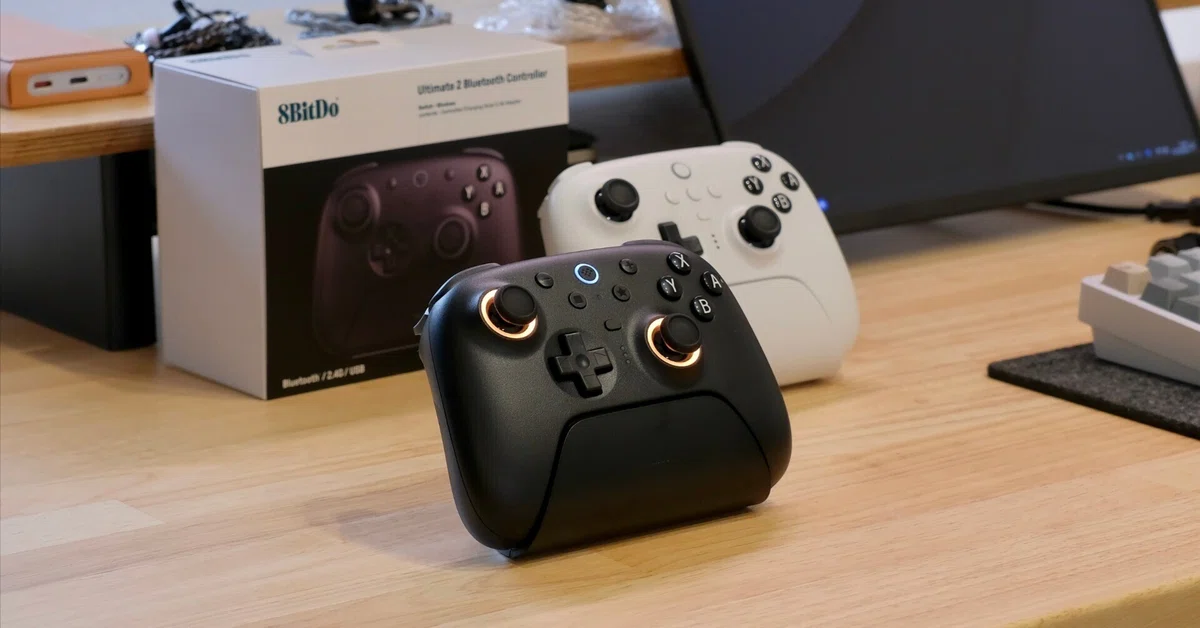 レビュー｜8BitDo Ultimate 2はミニマルデザインと機能性を兼ね備えた