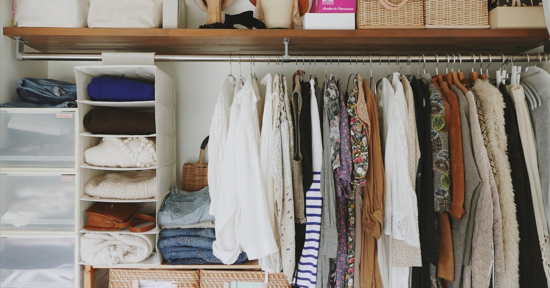 ✨various✨クローゼット整理中‼️ 試行錯誤のクローゼット収納｜hikaru miyakawa