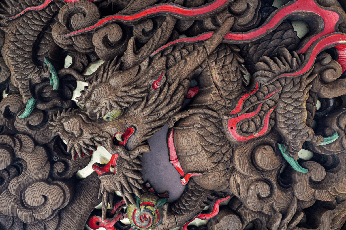 アート作品「バタフライ」 浅草寺で撮った写真をアプリで編集して作成しました。 アート作品「バタフライ」 浅草寺で撮った写真をアプリで編集し