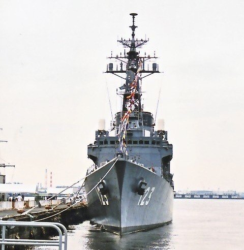 護衛艦「しらゆき」乗艦記｜前多昭彦｜note