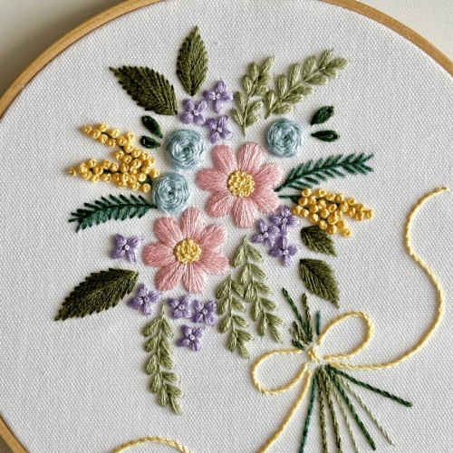 PDF図案【ふわりと結ぶブーケ】｜はなこまち/刺繍作家